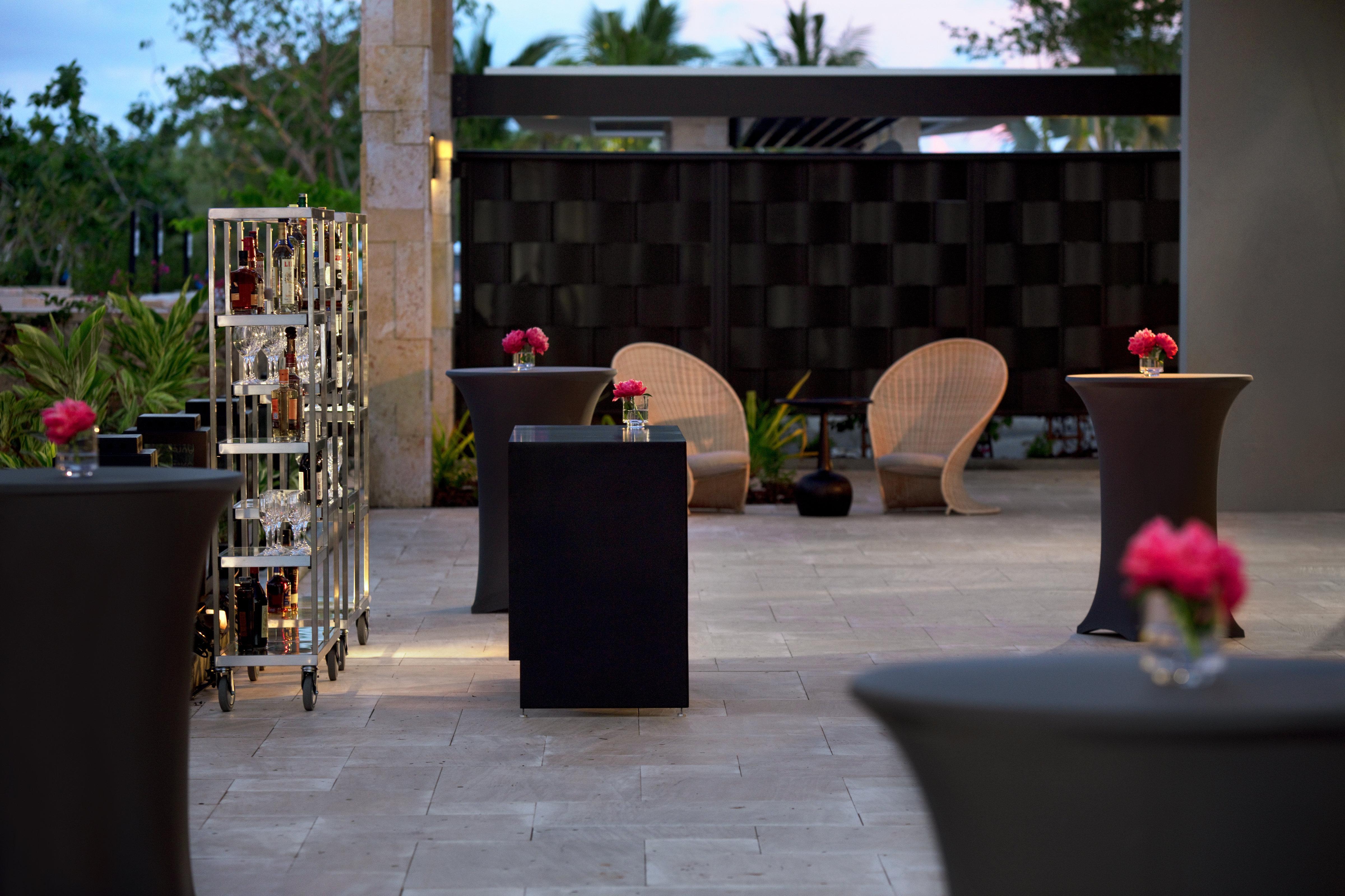 Kimpton Seafire Resort + Spa By Ihg West Bay Exterior foto